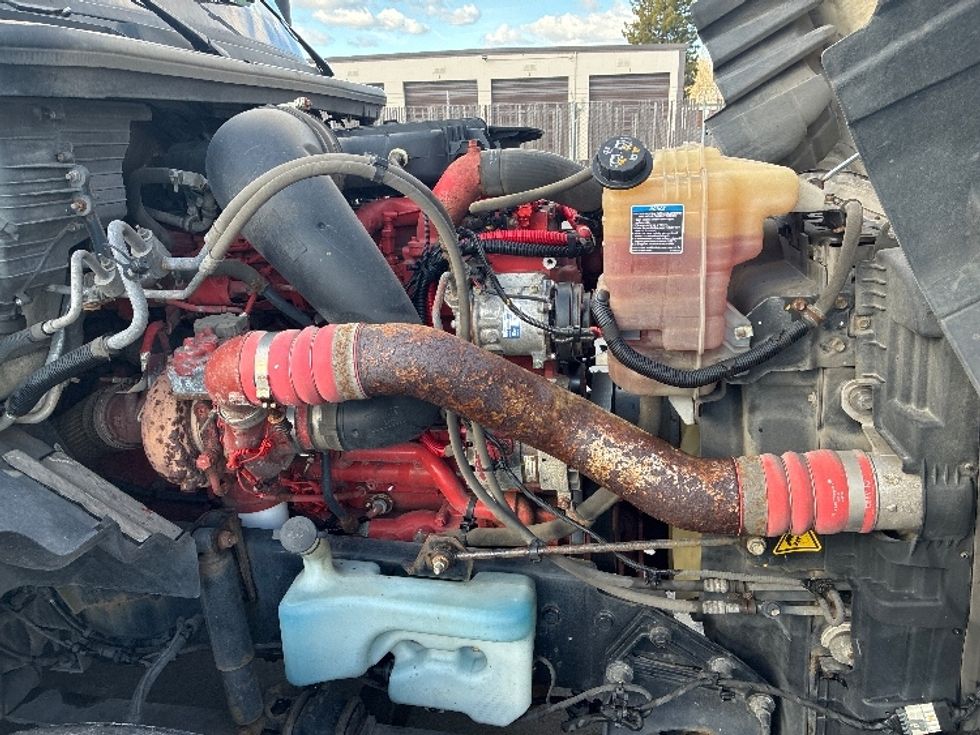 Sleeper Tractor-Heavy Duty Tractors-International-2023-LT625-West Sacramento-CA-632,666\n\t\tmiles-$ 48,500 - Image 19