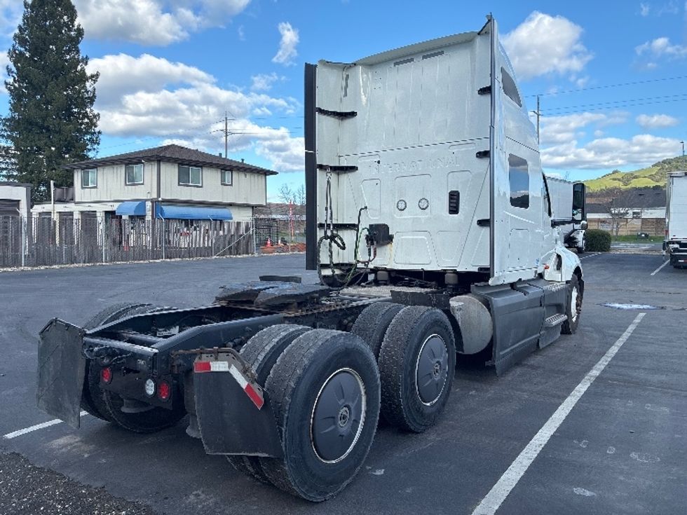 Sleeper Tractor-Heavy Duty Tractors-International-2023-LT625-West Sacramento-CA-632,666\n\t\tmiles-$ 48,500 - Image 7