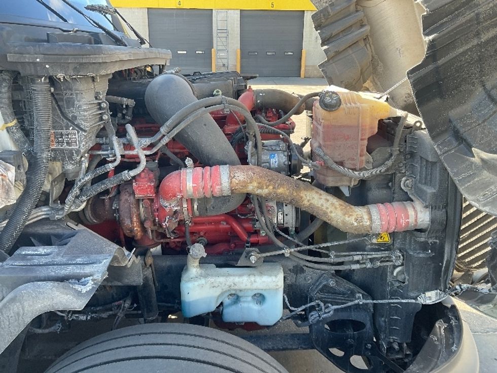 Sleeper Tractor-Heavy Duty Tractors-International-2023-LT625-Windsor-WI-717,244\n\t\tmiles-$ 34,500 - Image 20