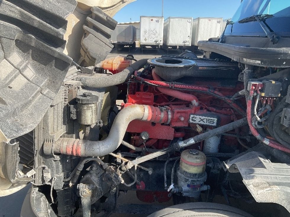 Sleeper Tractor-Heavy Duty Tractors-International-2023-LT625-Windsor-WI-717,244\n\t\tmiles-$ 34,500 - Image 21