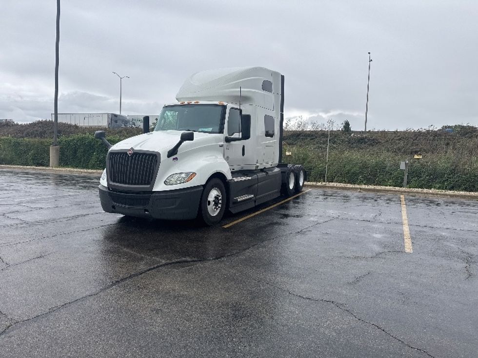 Sleeper Tractor-Heavy Duty Tractors-International-2024-LT625-Chicago (Chicago Ridge)-IL-449,167\n\t\tmiles-$ 88,250 - Image 3