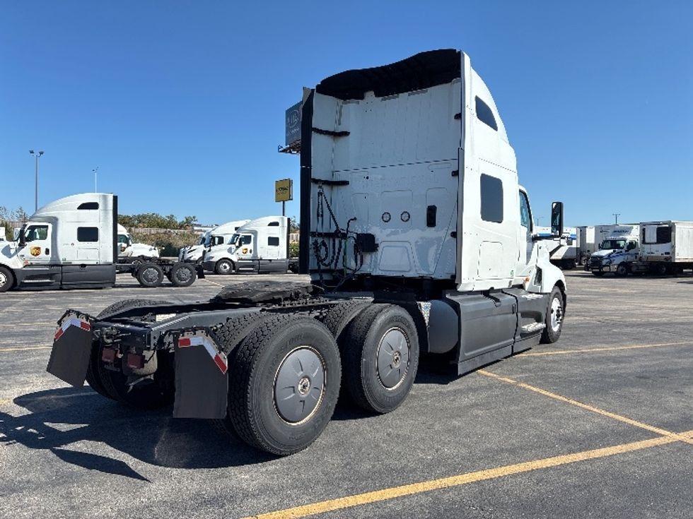 Sleeper Tractor-Heavy Duty Tractors-International-2024-LT625-Chicago (Chicago Ridge)-IL-482,990\n\t\tmiles-$ 79,250 - Image 7