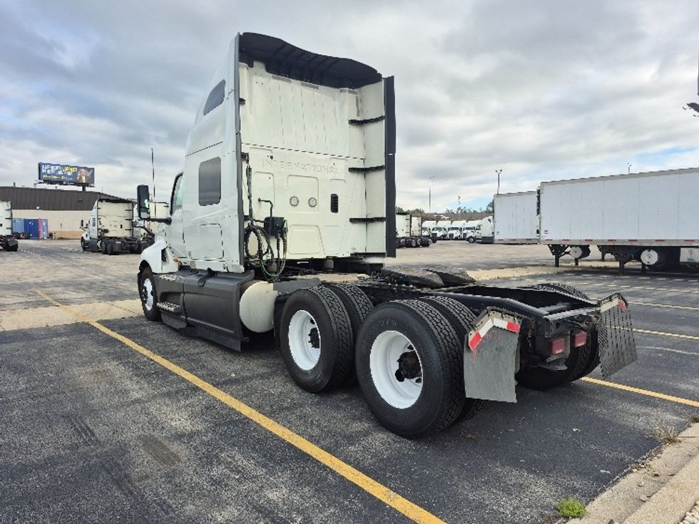 Sleeper Tractor-Heavy Duty Tractors-International-2024-LT625-Chicago (Chicago Ridge)-IL-627,749\n\t\tmiles-$ 67,000 - Image 5