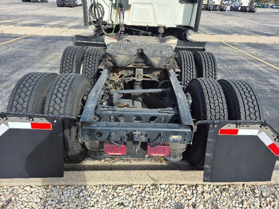 Sleeper Tractor-Heavy Duty Tractors-International-2024-LT625-Chicago (Chicago Ridge)-IL-639,295\n\t\tmiles-$ 62,750 - Image 6