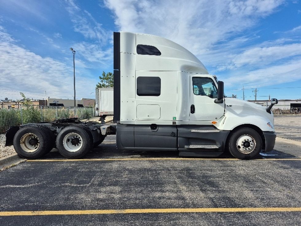 Sleeper Tractor-Heavy Duty Tractors-International-2024-LT625-Chicago (Chicago Ridge)-IL-639,295\n\t\tmiles-$ 62,750 - Image 8