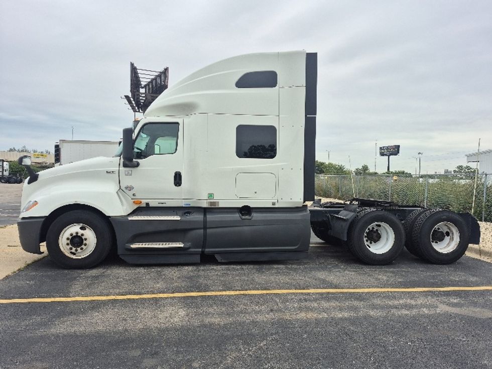 Sleeper Tractor-Heavy Duty Tractors-International-2024-LT625-Chicago (Chicago Ridge)-IL-644,464\n\t\tmiles-$ 62,250 - Image 4
