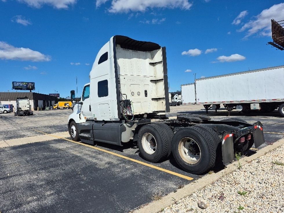 Sleeper Tractor-Heavy Duty Tractors-International-2024-LT625-Chicago (Chicago Ridge)-IL-670,818\n\t\tmiles-$ 59,500 - Image 5