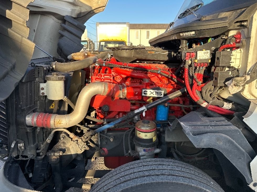 Sleeper Tractor-Heavy Duty Tractors-International-2024-LT625-Dallas-TX-703,107\n\t\tmiles-$ 59,000 - Image 21