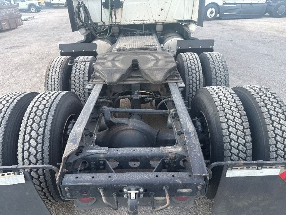 Sleeper Tractor-Heavy Duty Tractors-International-2024-LT625-Dallas-TX-703,107\n\t\tmiles-$ 59,000 - Image 6