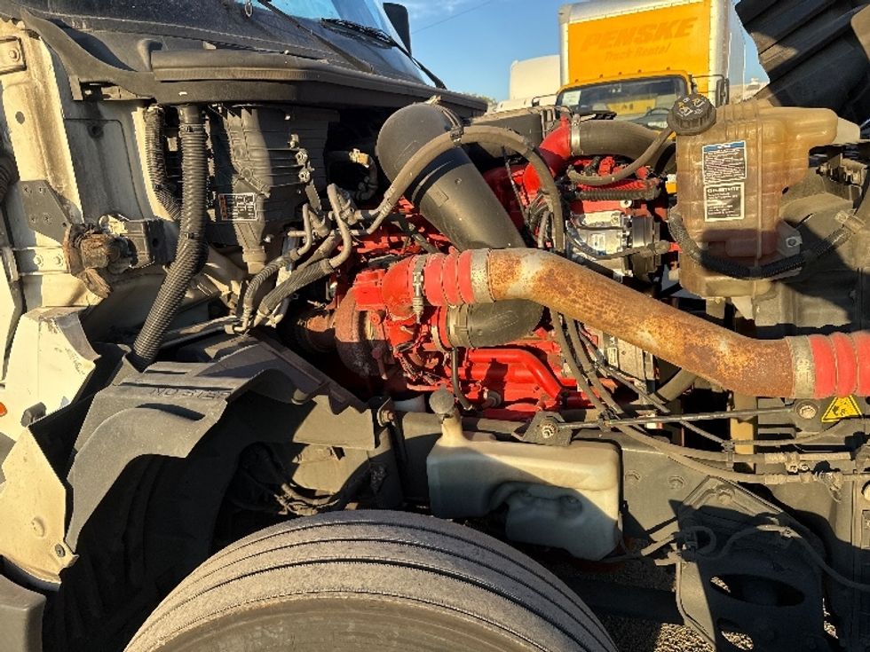 Sleeper Tractor-Heavy Duty Tractors-International-2024-LT625-Dallas-TX-817,113\n\t\tmiles-$ 46,250 - Image 20