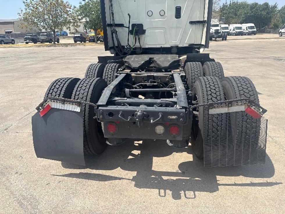 Sleeper Tractor-Heavy Duty Tractors-International-2024-LT625-Dallas-TX-837,499\n\t\tmiles-$ 44,750 - Image 6