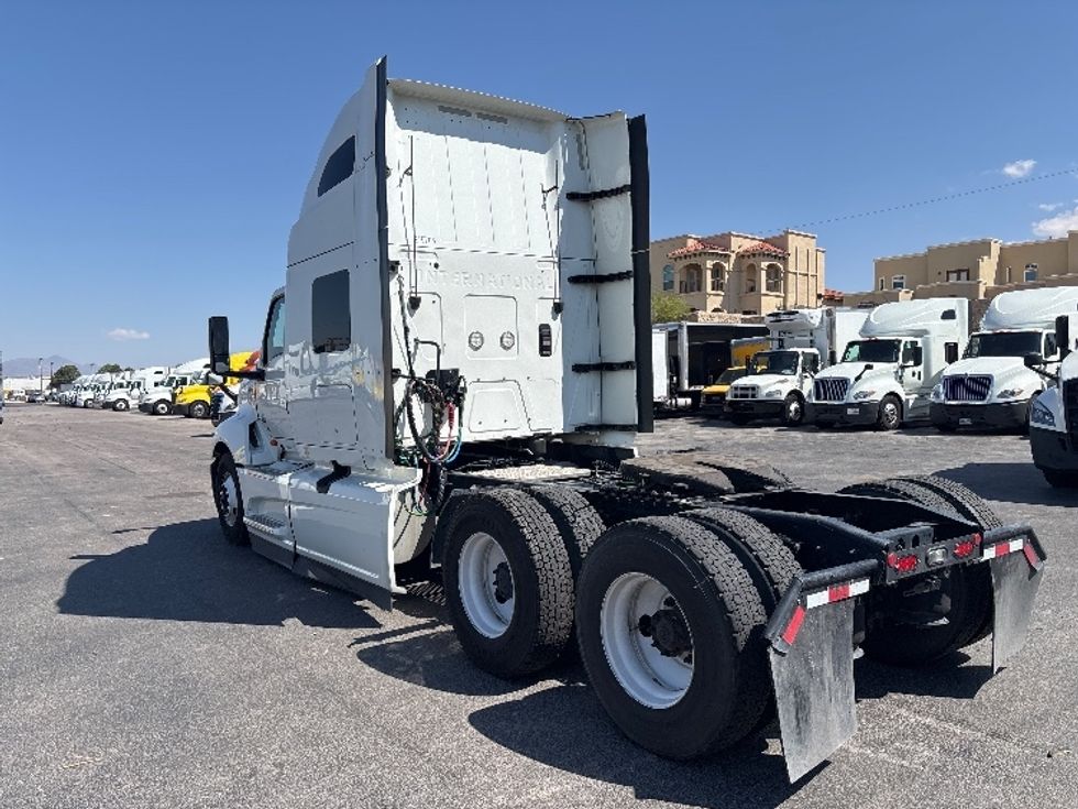 Sleeper Tractor-Heavy Duty Tractors-International-2024-LT625-El Paso-TX-532,940\n\t\tmiles-$ 74,500 - Image 5