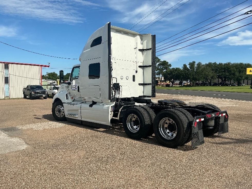 Sleeper Tractor-Heavy Duty Tractors-International-2024-LT625-Longview-TX-189,692\n\t\tmiles-$ 102,750 - Image 5