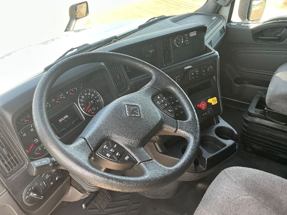 Sleeper Tractor-Heavy Duty Tractors-International-2024-LT625-Longview-TX-204,176\n\t\tmiles-$ 104,750 - Image 11