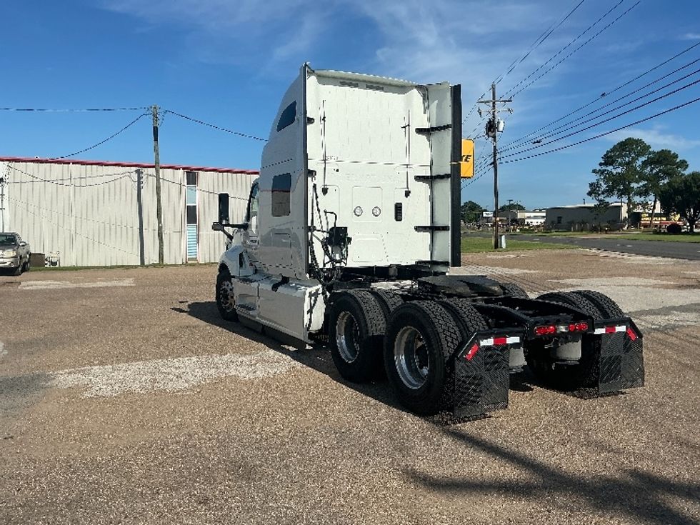 Sleeper Tractor-Heavy Duty Tractors-International-2024-LT625-Longview-TX-204,176\n\t\tmiles-$ 104,750 - Image 5