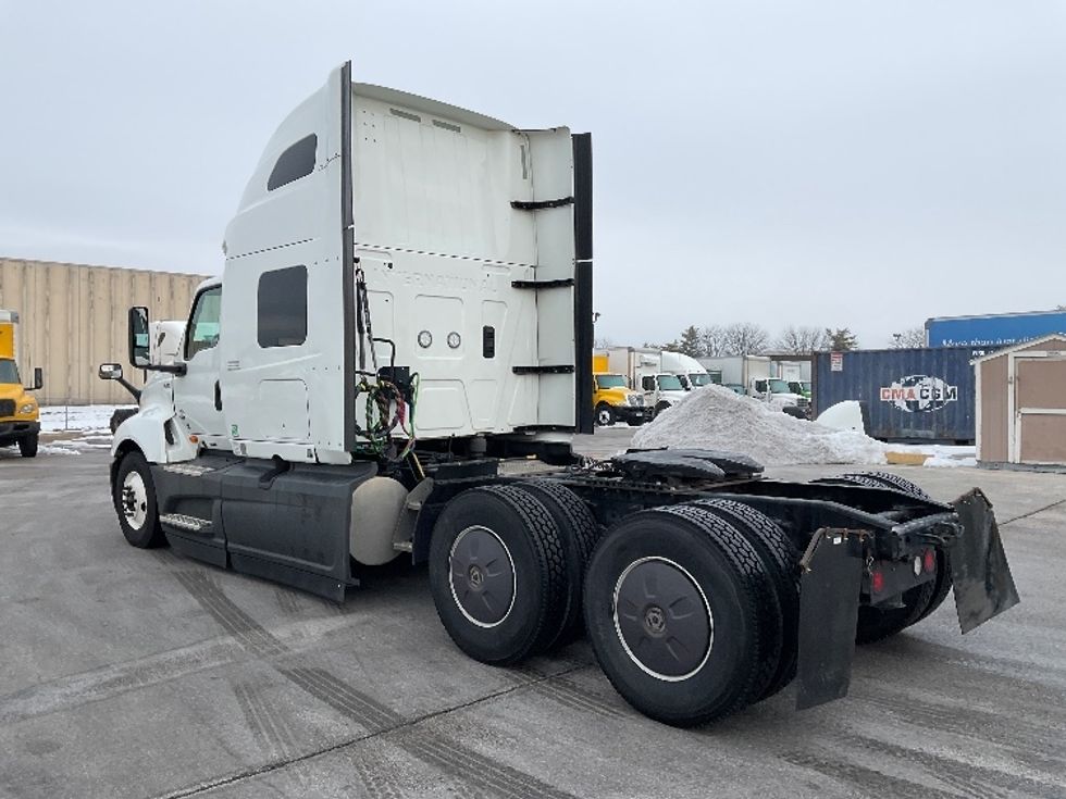Sleeper Tractor-Heavy Duty Tractors-International-2024-LT625-Moberly-MO-516,667\n\t\tmiles-$ 65,500 - Image 5