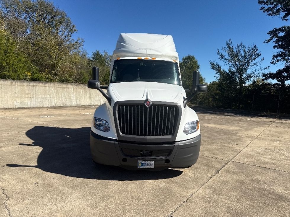Sleeper Tractor-Heavy Duty Tractors-International-2024-LT625-Nashville (Mount Juliet)-TN-742,175\n\t\tmiles-$ 54,500 - Image 2