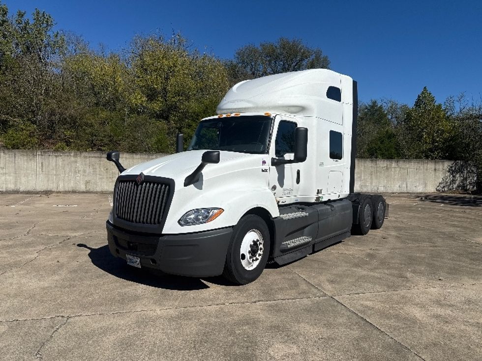 Sleeper Tractor-Heavy Duty Tractors-International-2024-LT625-Nashville (Mount Juliet)-TN-742,175\n\t\tmiles-$ 54,500 - Image 3