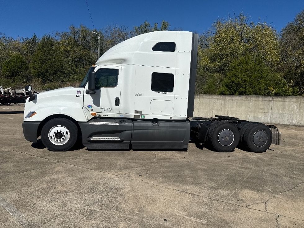 Sleeper Tractor-Heavy Duty Tractors-International-2024-LT625-Nashville (Mount Juliet)-TN-742,175\n\t\tmiles-$ 54,500 - Image 4