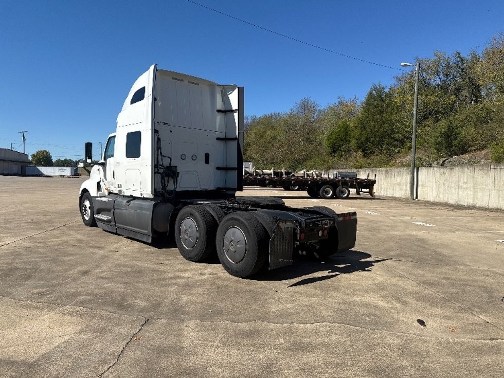 Sleeper Tractor-Heavy Duty Tractors-International-2024-LT625-Nashville (Mount Juliet)-TN-742,175\n\t\tmiles-$ 54,500 - Image 5