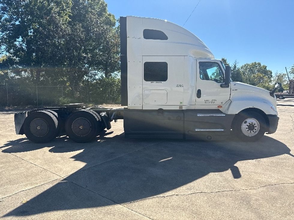 Sleeper Tractor-Heavy Duty Tractors-International-2024-LT625-Nashville (Mount Juliet)-TN-742,175\n\t\tmiles-$ 54,500 - Image 8