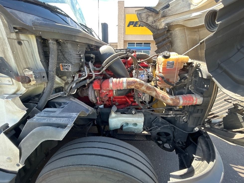 Sleeper Tractor-Heavy Duty Tractors-International-2024-LT625-Phoenix-AZ-797,409\n\t\tmiles-$ 48,750 - Image 20