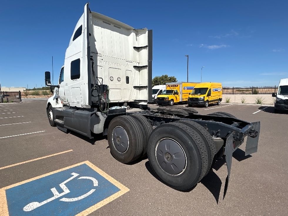 Sleeper Tractor-Heavy Duty Tractors-International-2024-LT625-Phoenix-AZ-797,409\n\t\tmiles-$ 48,750 - Image 5