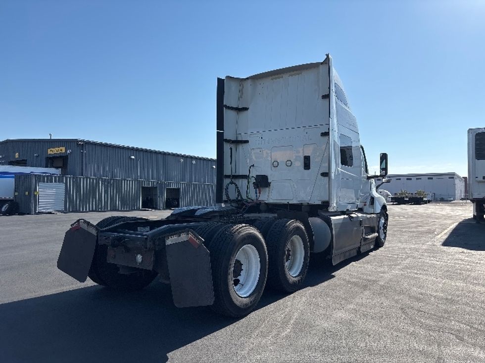 Sleeper Tractor-Heavy Duty Tractors-International-2024-LT625-Salt Lake City-UT-637,915\n\t\tmiles-$ 63,000 - Image 7