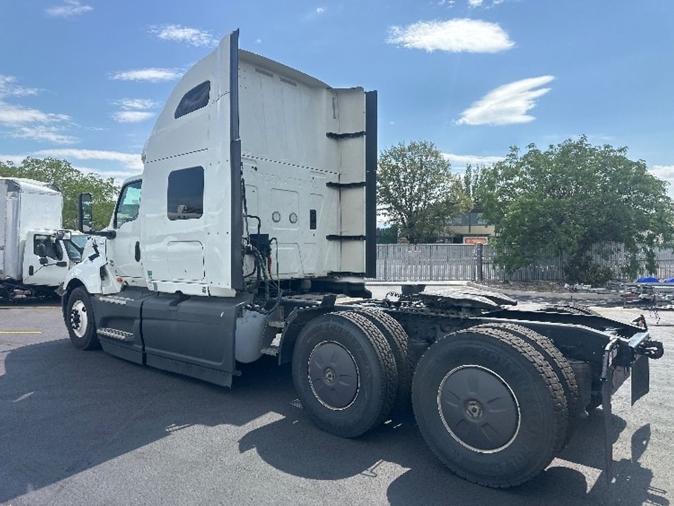 Sleeper Tractor-Heavy Duty Tractors-International-2024-LT625-Sparks-NV-599,511\n\t\tmiles-$ 67,250 - Image 5