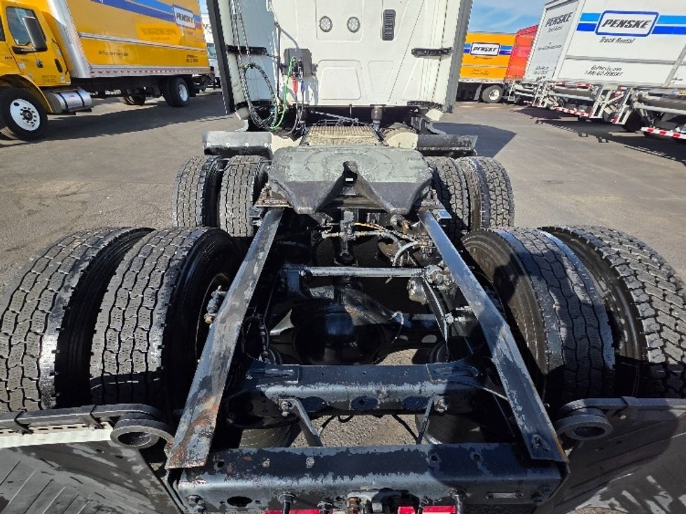 Sleeper Tractor-Heavy Duty Tractors-International-2024-LT625-Spokane Valley-WA-612,772\n\t\tmiles-$ 17,000 - Image 6