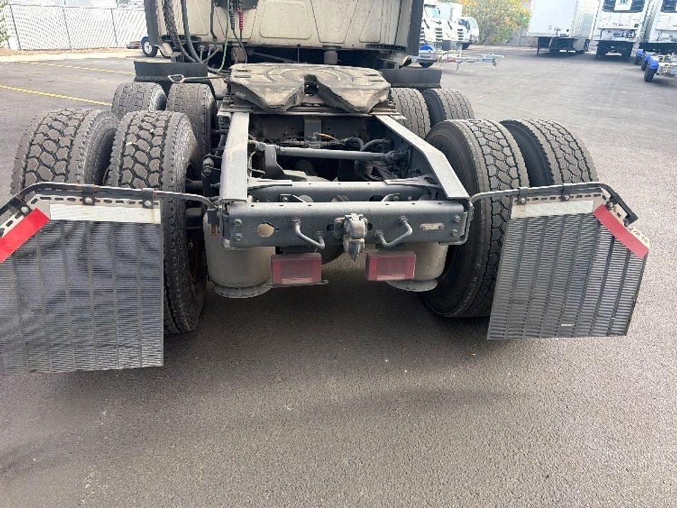 Sleeper Tractor-Heavy Duty Tractors-International-2024-LT625-West Sacramento-CA-609,636\n\t\tmiles-$ 69,250 - Image 6