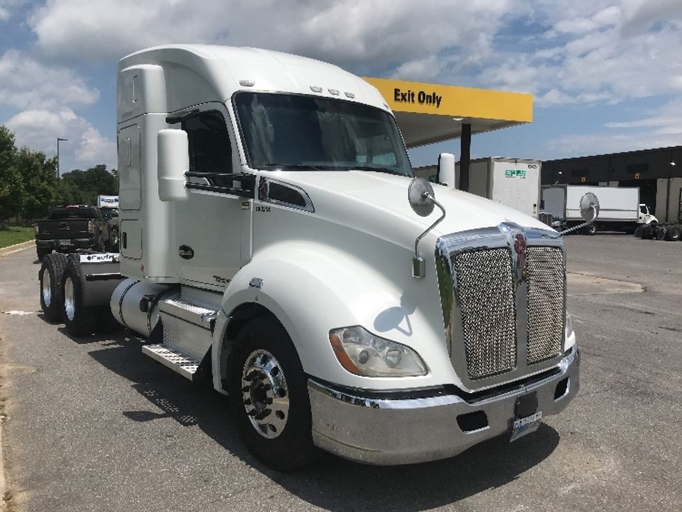 2018 Kenworth T680 Sleeper Tractor