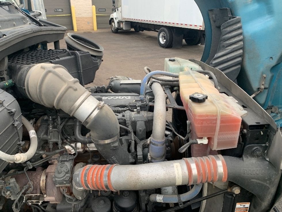 Sleeper Tractor-Heavy Duty Tractors-Kenworth-2019-T680-Akron-OH-437,239\n\t\tmiles-$ 51,500 - Image 20