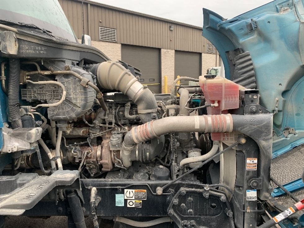 Sleeper Tractor-Heavy Duty Tractors-Kenworth-2019-T680-Akron-OH-453,228\n\t\tmiles-$ 47,500 - Image 20