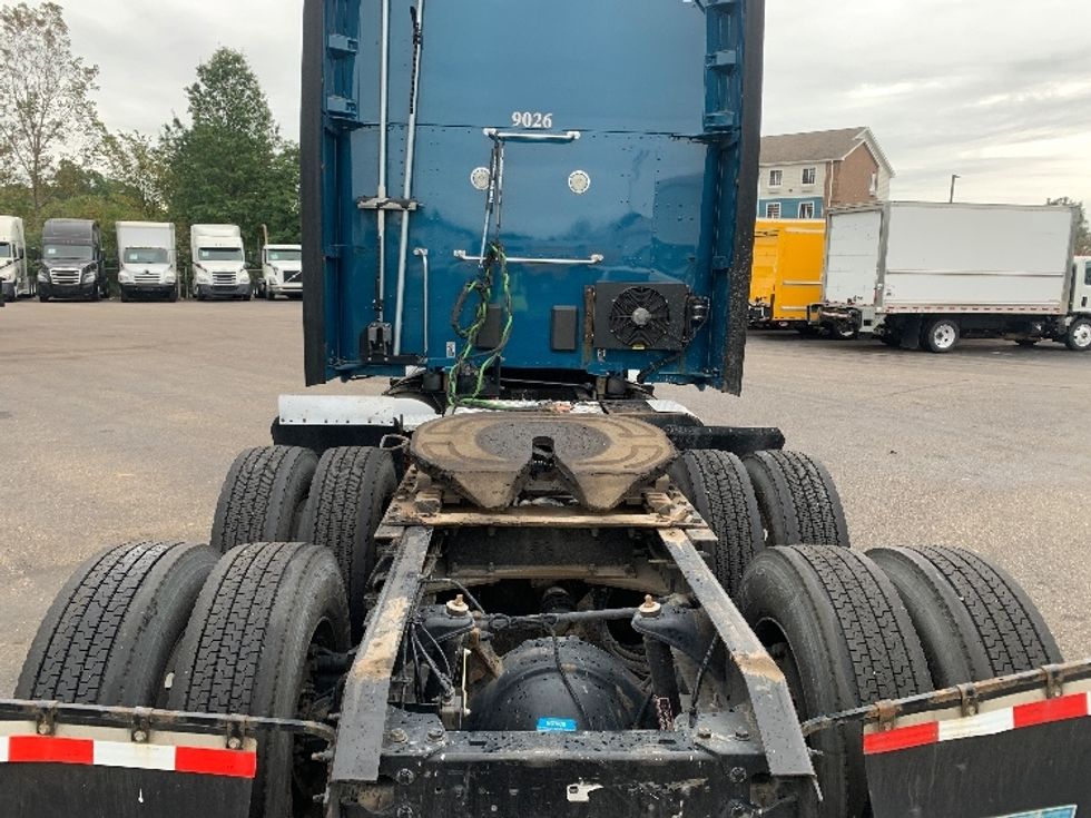Sleeper Tractor-Heavy Duty Tractors-Kenworth-2019-T680-Akron-OH-453,228\n\t\tmiles-$ 47,500 - Image 6