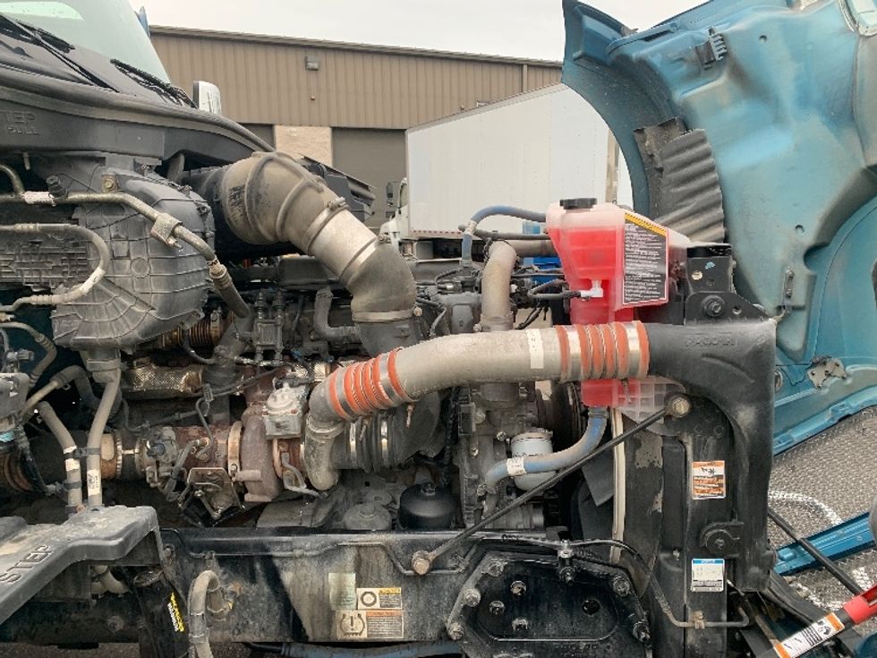 Sleeper Tractor-Heavy Duty Tractors-Kenworth-2019-T680-Akron-OH-473,783\n\t\tmiles-$ 45,500 - Image 20