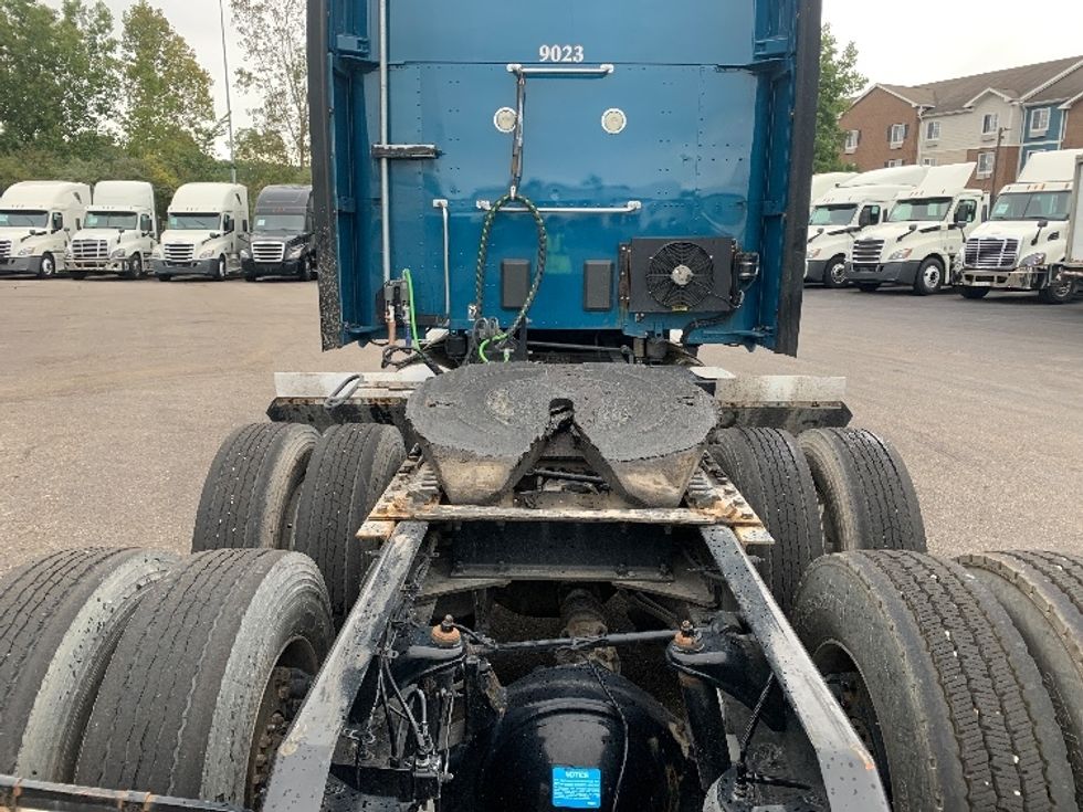 Sleeper Tractor-Heavy Duty Tractors-Kenworth-2019-T680-Akron-OH-473,783\n\t\tmiles-$ 45,500 - Image 6