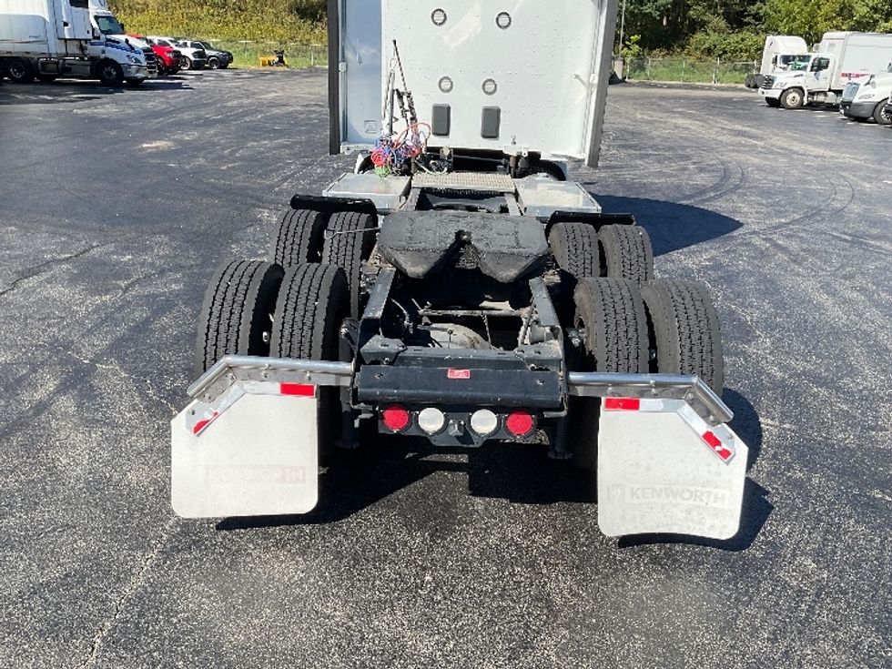 Sleeper Tractor-Heavy Duty Tractors-Kenworth-2021-T680-Mount Pleasant-PA-287,155\n\t\tmiles-$ 85,000 - Image 6