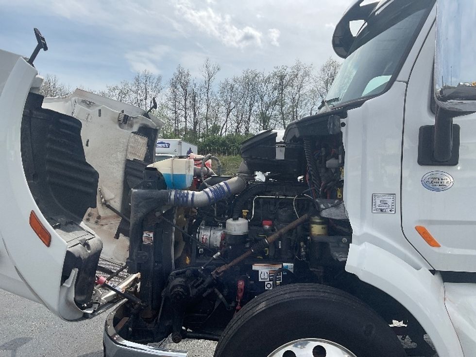 Sleeper Tractor-Heavy Duty Tractors-Peterbilt-2019-579-Mount Pleasant-PA-254,443\n\t\tmiles-$ 52,500 - Image 20