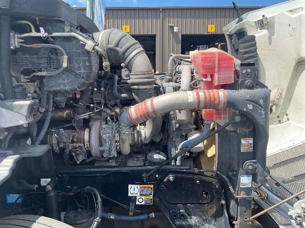 Sleeper Tractor-Heavy Duty Tractors-Peterbilt-2019-579-Mount Pleasant-PA-307,765\n\t\tmiles-$ 59,500 - Image 20