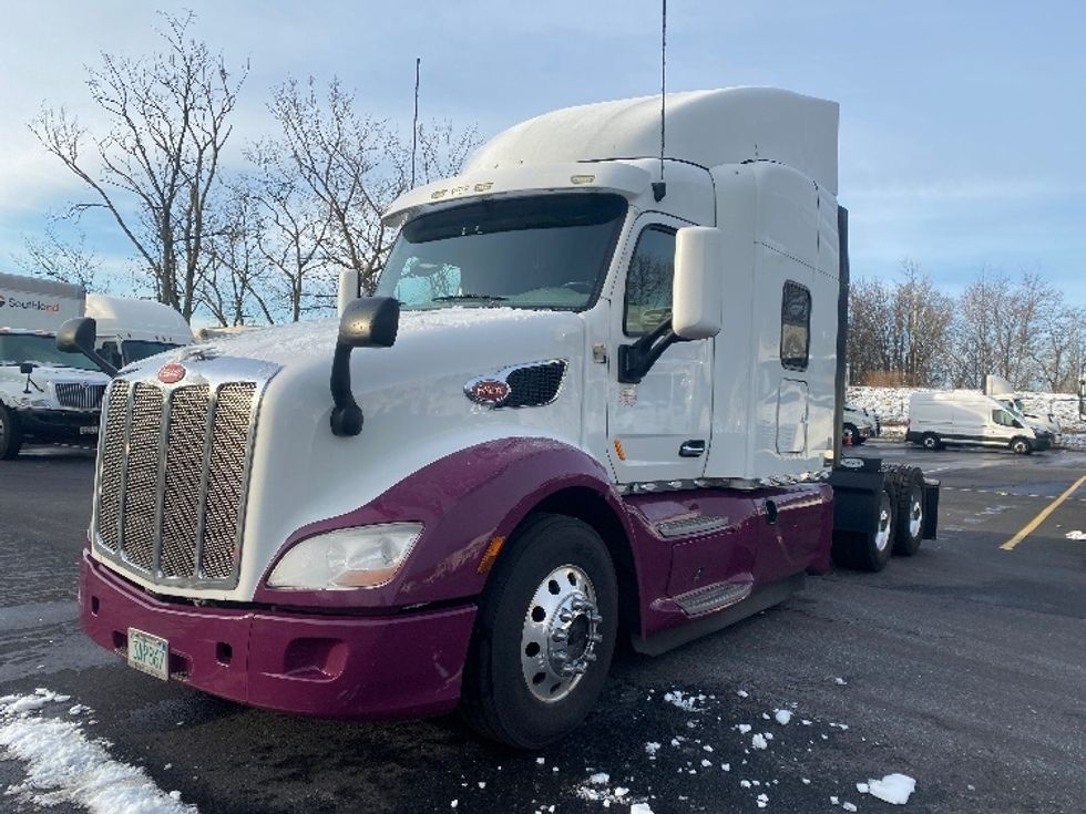 Sleeper Tractor-Heavy Duty Tractors-Peterbilt-2020-579-Jessup-MD-239,663\n\t\tmiles-$ 70,500 - Image 3