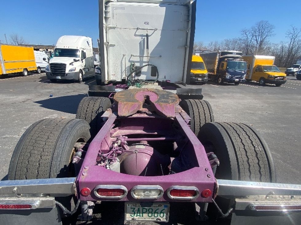Sleeper Tractor-Heavy Duty Tractors-Peterbilt-2020-579-Jessup-MD-245,602\n\t\tmiles-$ 65,000 - Image 6
