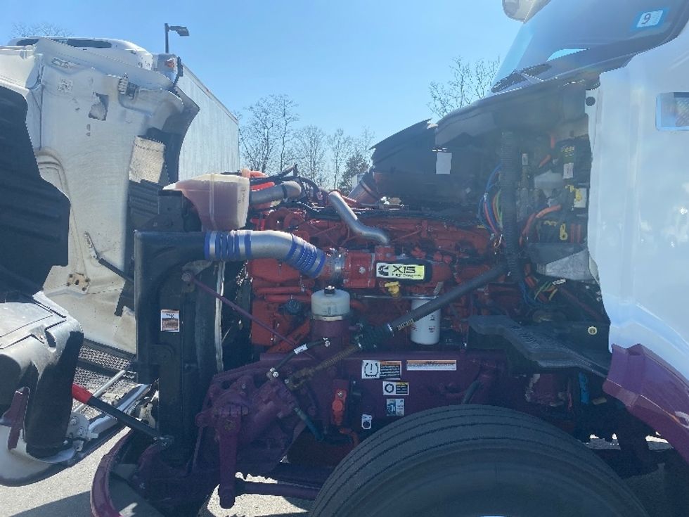 Sleeper Tractor-Heavy Duty Tractors-Peterbilt-2020-579-Jessup-MD-247,400\n\t\tmiles-$ 71,250 - Image 21