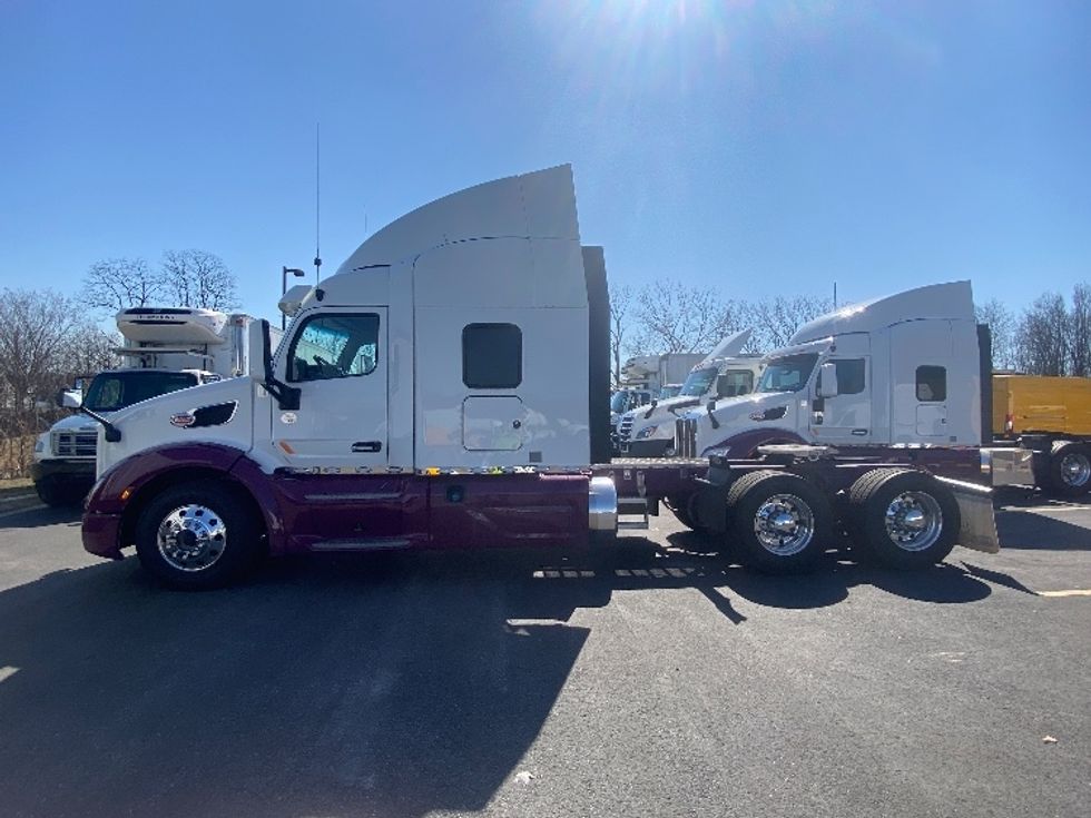 Sleeper Tractor-Heavy Duty Tractors-Peterbilt-2020-579-Jessup-MD-247,400\n\t\tmiles-$ 71,250 - Image 4