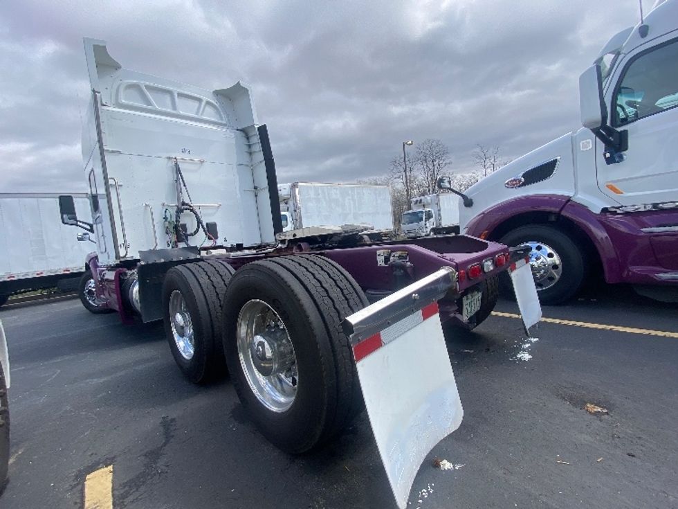 Sleeper Tractor-Heavy Duty Tractors-Peterbilt-2020-579-Jessup-MD-247,400\n\t\tmiles-$ 71,250 - Image 5
