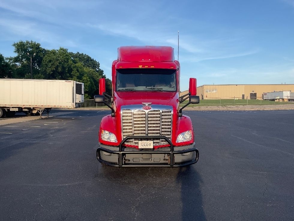 Sleeper Tractor-Heavy Duty Tractors-Peterbilt-2020-579-La Vergne-TN-421,176\n\t\tmiles-$ 61,500 - Image 2