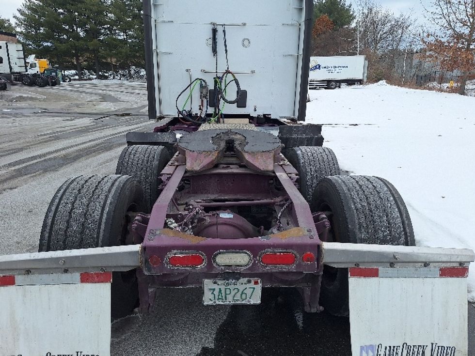 Sleeper Tractor-Heavy Duty Tractors-Peterbilt-2020-579-Londonderry-NH-195,419\n\t\tmiles-$ 77,000 - Image 6