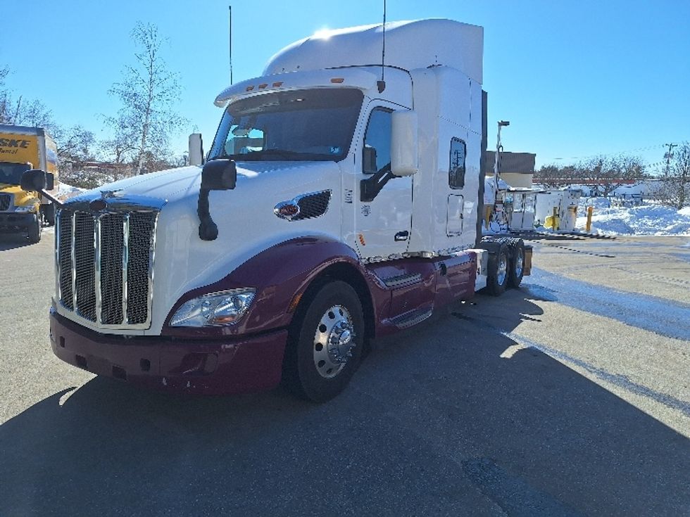 Sleeper Tractor-Heavy Duty Tractors-Peterbilt-2020-579-Londonderry-NH-248,018\n\t\tmiles-$ 71,250 - Image 3