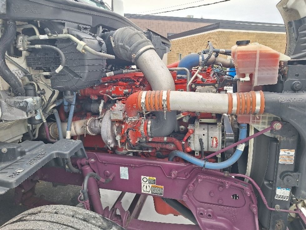 Sleeper Tractor-Heavy Duty Tractors-Peterbilt-2020-579-Londonderry-NH-261,733\n\t\tmiles-$ 67,000 - Image 20