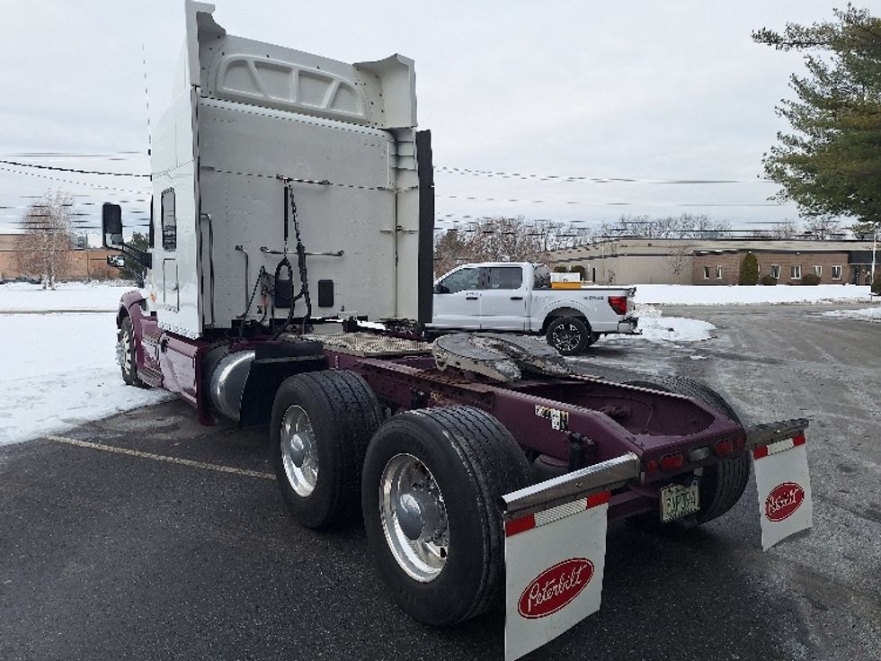 Sleeper Tractor-Heavy Duty Tractors-Peterbilt-2020-579-Londonderry-NH-261,733\n\t\tmiles-$ 67,000 - Image 5